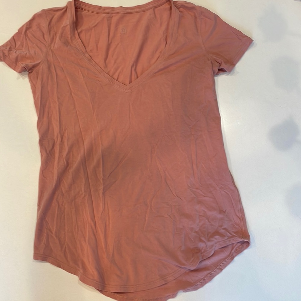 Lululemon Crew Neck Rose Pink Shirt - XS